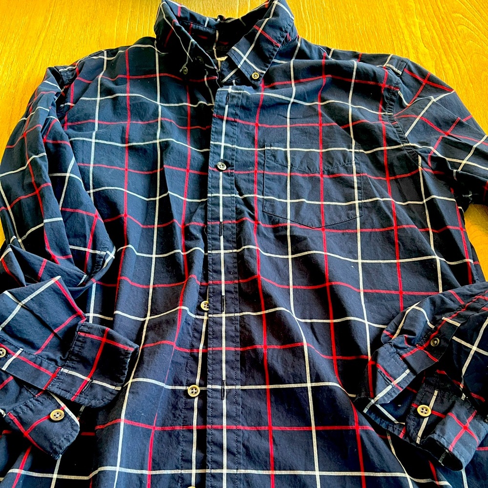 Gap plaid long sleeve button up